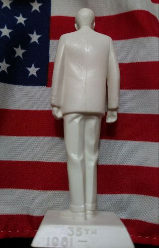 VINTAGE MARX 1950 ' s JOHN F KENNEDY US President 35 unpainted figure 2.  75 