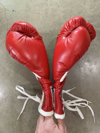 DEADSTOCK 80s TUF - WEAR Boxing Gloves w/ BOX 8oz XL NOS Sparring Gloves Rocky VTG 8