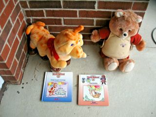 Vintage Teddy Ruxpin,  Grubby Dolls,  Books,  Small Figures (1985) Worlds Of Wonder