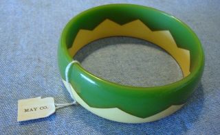 Vintage Zig - Zag Bakelite Bangle Bracelet Green & Yellow W/ Tag