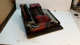 Antique 1930 Royal Portable Typewriter Model P with Case 4