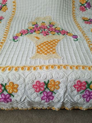 Vintage Chenille Bedspread Flower Basket Hearts Design 95 