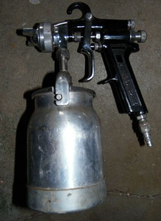 Vintage Binks Model 7 Spray Gun 1 Qt.  Canister 36 Sd Nozzle.  Estate Find