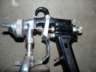 Vintage BINKS Model 7 Spray Gun 1 Qt.  Canister 36 SD Nozzle.  ESTATE FIND 2