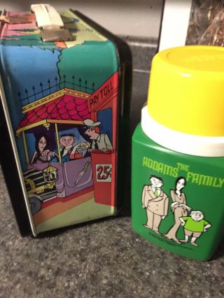 Addams Family Vintage Metal Lunchbox,  Thermos 1974 3