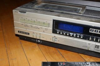 Vintage Sanyo Beta - max VCR 3900 - II With Remote Betamax Beta 3