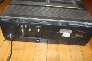 Vintage Sanyo Beta - max VCR 3900 - II With Remote Betamax Beta 7