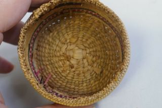 Vintage Nootka Tribal Fine Woven Cabinet Basket With Lid - Canoe Design 12