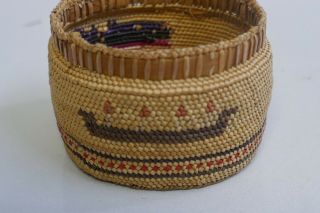 Vintage Nootka Tribal Fine Woven Cabinet Basket With Lid - Canoe Design 7