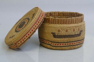 Vintage Nootka Tribal Fine Woven Cabinet Basket With Lid - Canoe Design 8