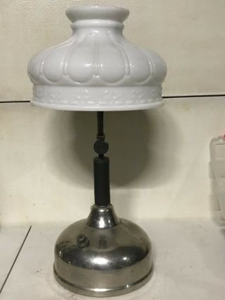 Vintage Coleman Cq Gas Lamp