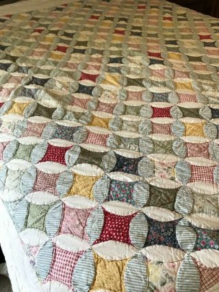 Vintage Quilt Circle Stars Patchwork White Backing Hand and Machine Sewn 84 