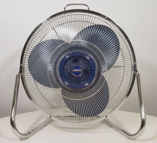 LAKEWOOD HV - 18 VINTAGE ELECTRIC FAN 18 