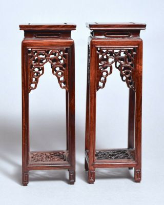 A VERY FINE TALL ANTIQUE CHINESE CARVED HARDWOOD VASE STANDS,  PERFECT 2