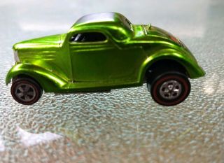 Vintage Hot Wheels Redline Classic 36 ' Ford Coupe - Bright Green 2