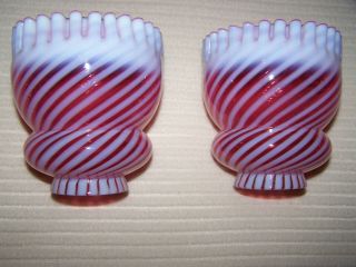 Vintage Set Of 2 Fenton Cranberry Swirl Opalescent Crimped Ribbon Lamp Shades