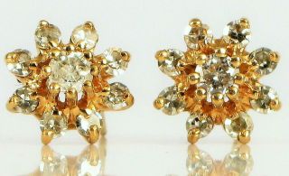 Vintage 14k Yellow Gold Fine Fashion Earrings Diamond Stud Cluster Flower Shape