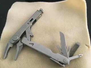 Vintage 0799 Leatherman Crunch Multi - Tool Leather Case,  Pre - Owned