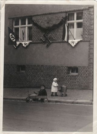 Ww.  2 Rare.  German Photography, .  Children On The Street.