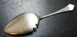 Antique 1872 Crosby Morse & Foss SOLID Sterling Silver ORNATE Pie Server 108 GMS 7