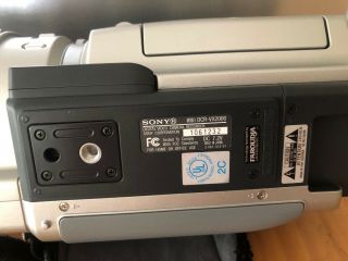 Vintage Sony DCR - VX2000 Digital Video Camcorder MiniDV 3CCD w/ Case 8