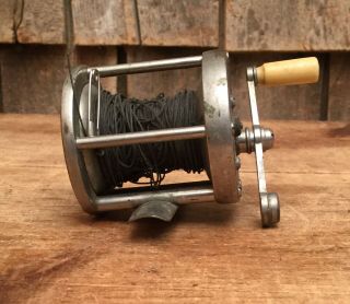 Antique 1910 W.  S.  J.  R.  CO.  Fishing Casting Reel Sporting Hunting Collectible 4