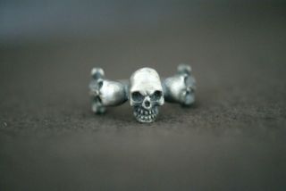 Memento Mori Skull & Skeletons Silver 84 Ring
