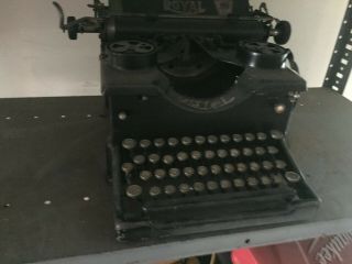 Vintage/antique Royal Model 10 Typewriter With 4 Beveled Glass X709333