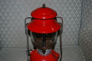 Vintage 1956 Coleman 200A Lantern,  Single Mantle,  5/56 Coleman/Pyrex Globe. 4