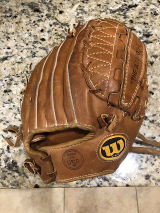 RARE VINTAGE NWOT WILSON A2000 L MADE IN THE USA 11.  75” RHT BASEBALL GLOVE 2