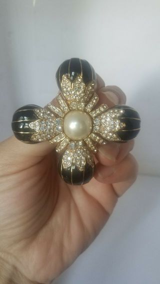 Vintage Ciner Gold Tone Black Enamel Faux Pearl Clear Stones Brooch Pin Pendant