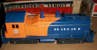 Vintage Lionel Train Set Estate Find Locomotive Freight Car Caboose Lights Track