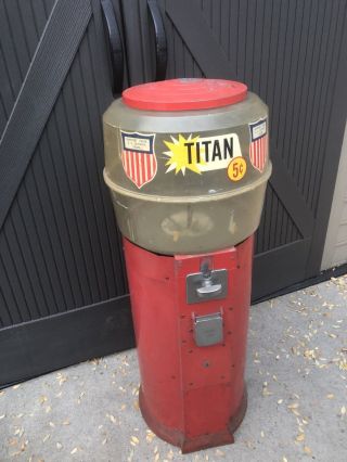 Vintage Titan 5 Cent Gumball Vending Machine Oak Manufacturing Co