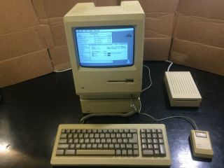 Vintage 1984 Apple Macintosh 512k Model M0001 / Apple M0135 Hard Disk 20,  More