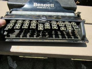 Antique Bennett Typewriter Rare little Portable Paten date 1901 - 1904 3