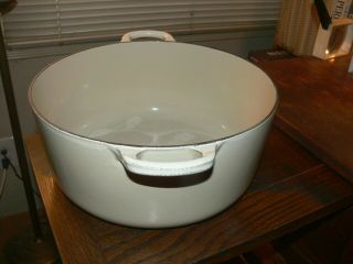 Vintage Le Creuset 28 Off - White Enamel Cast Iron Round Dutch Oven 7.  25 Quart 6