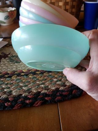 10 Vintage TUPPERWARE Cereal Bowls in Pastel Colors 3