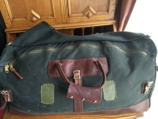 Vintage Orvis Battenkill leather canvas hunting Duffle Bag.  PRE OWNED.  29X14X13 3