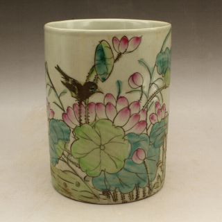 Chinese Old Hand Painted Flower And Bird Famille Rose Porcelain Brush Pot C02