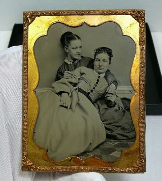 Affectionate Women Holding Hands Antique 1/4 Plate Tintype Photo Vintage Ladies