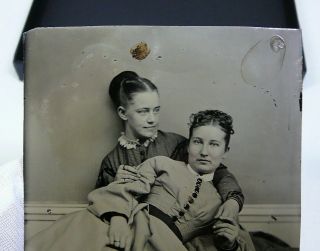 Affectionate Women Holding Hands Antique 1/4 Plate Tintype Photo Vintage Ladies 8