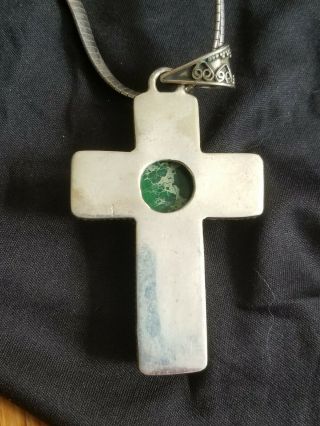 Vintage Sterling Silver Large Green Jade Cross and Sterling Chain 2