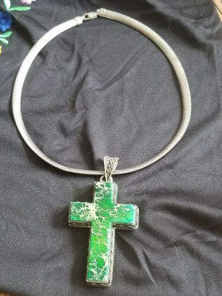 Vintage Sterling Silver Large Green Jade Cross and Sterling Chain 4