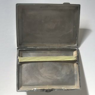 Solid Silver Cigarette Case,  manufactured in 1932,  weight 194g 5