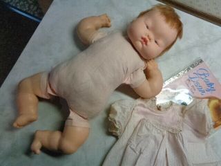 CUTE VINTAGE VOGUE 18” ELOISE WILKIN BABY DEAR DOLL WITH BABY DEAR BOOK 6