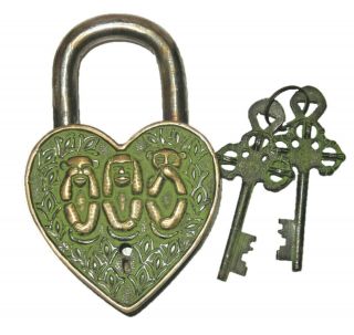 Monkey Engraved Heart Shape Old Vintage Finish Handmade Brass Pad Lock With Keys