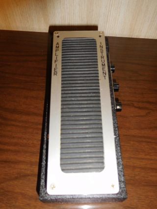 Vintage Wah Wah Pedal With Siren.  Box.  Very,  Almost.