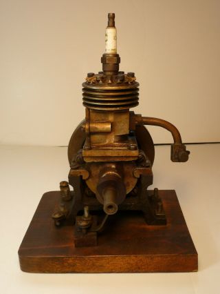 Vertical hit miss gas engine Rare Early Model 9 inches tall mounted 6