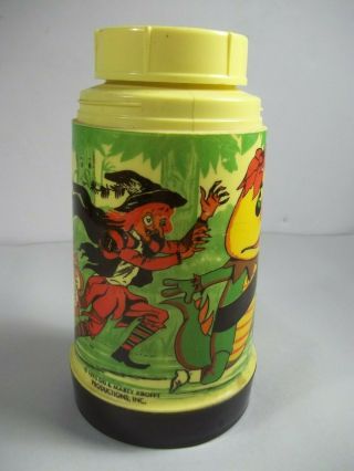 PRE OWNED VINTAGE 1970 H.  R.  PUFNSTUF LUNCHBOX THERMOS NO TOP W/WEAR 4