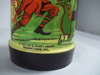 PRE OWNED VINTAGE 1970 H.  R.  PUFNSTUF LUNCHBOX THERMOS NO TOP W/WEAR 6